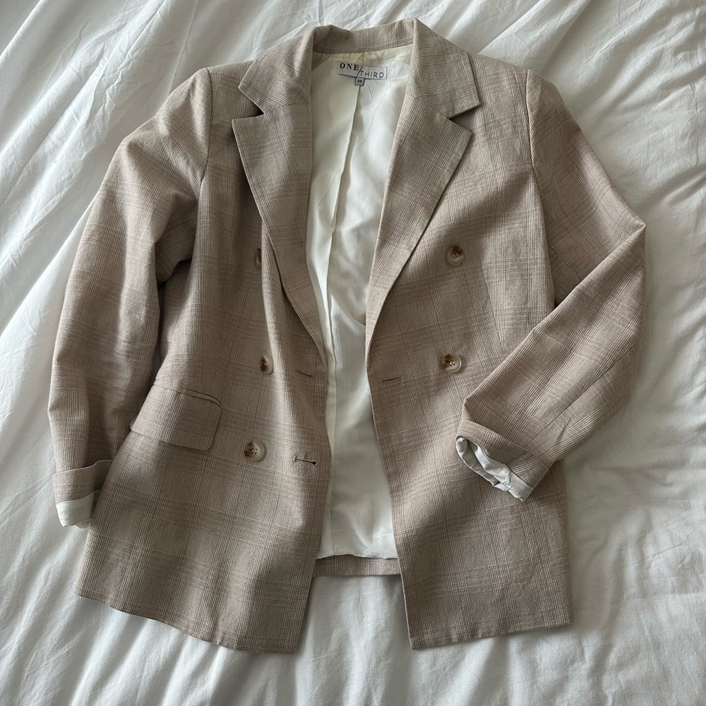One/Third Beige Check Blazer